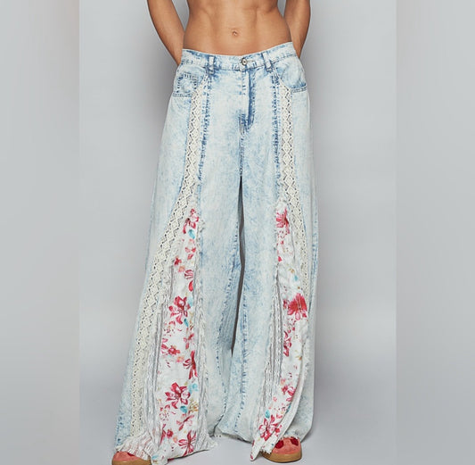 PREORDER- POL Floral & Lace Jeans