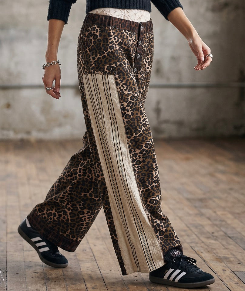 POL Leopard Print Wide Leg Pant