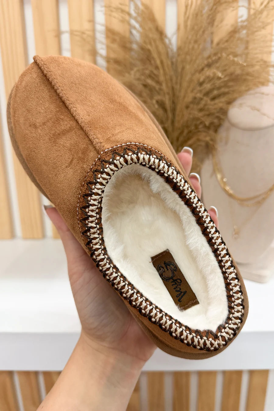 Very G Sparks Slippers