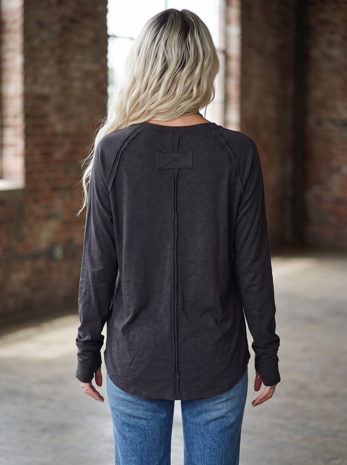 Raglan Sleeve Thumbhole Tee