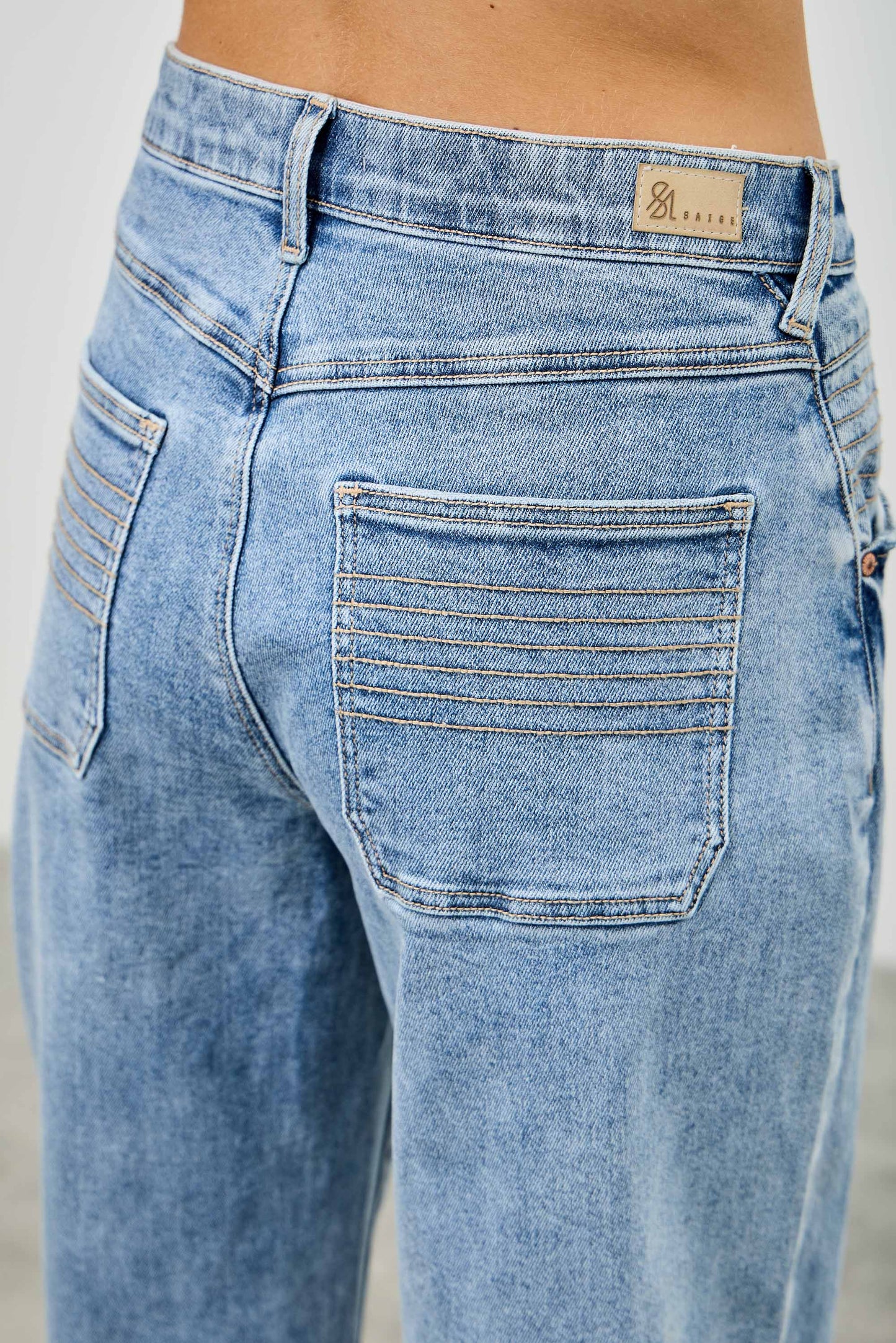 PREORDER- Saige Pleated Barrel Jeans