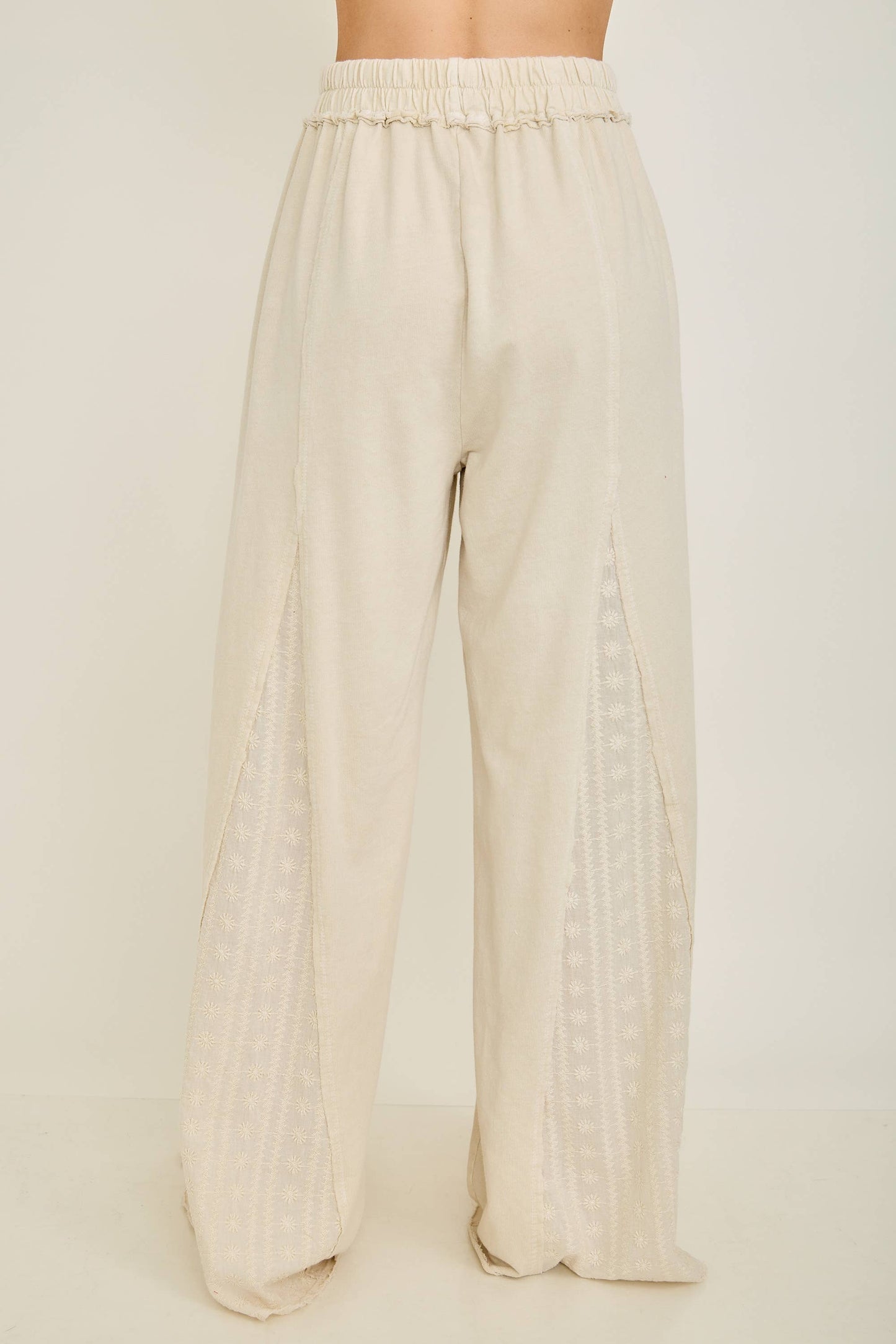 MineralWash Eyelet Flare pants HP5861