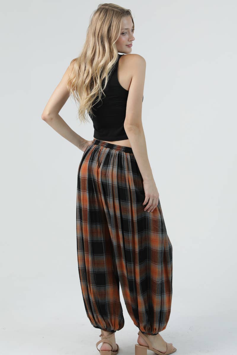 B3881-SC10 PLAID BALLOON PANTS
