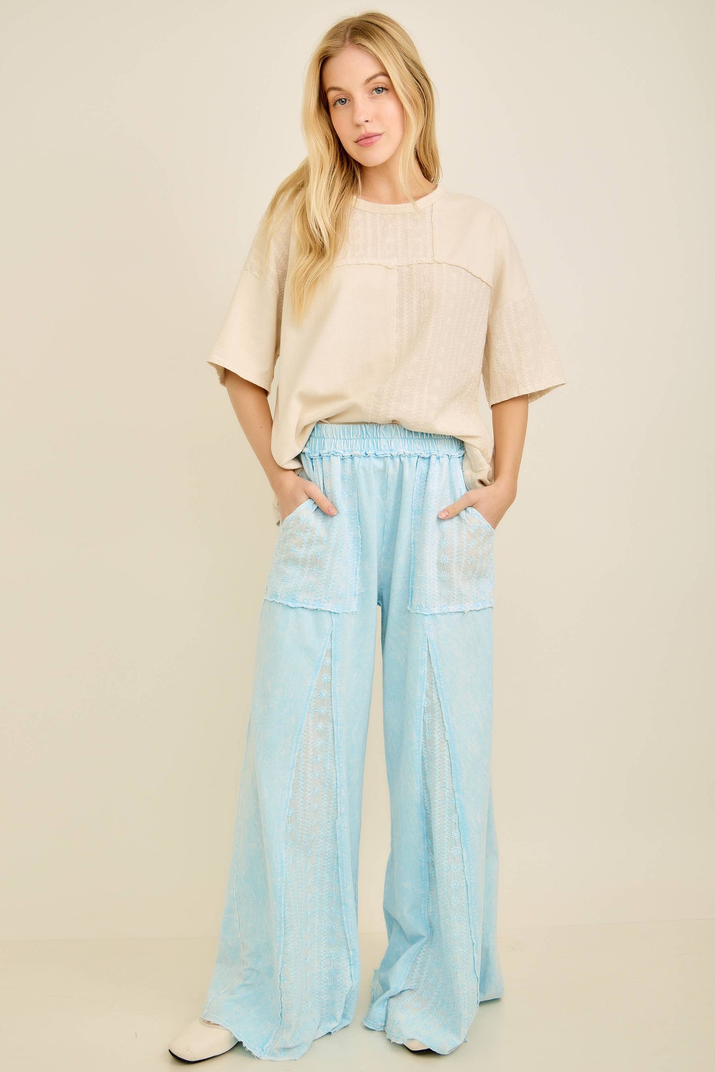 MineralWash Eyelet Flare pants HP5861
