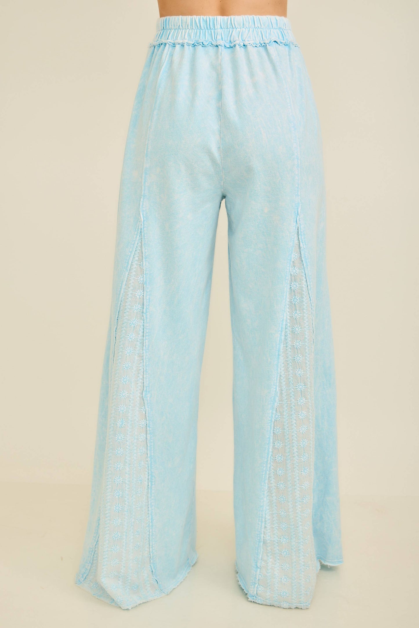 MineralWash Eyelet Flare pants HP5861